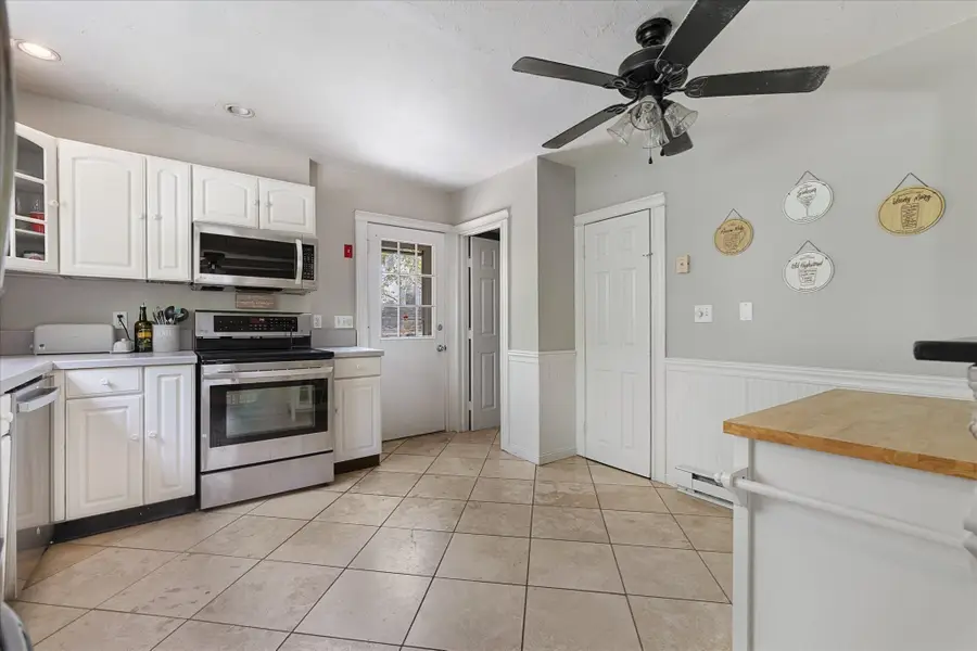 22 Oneida, Worcester, MA 01606 - #3
