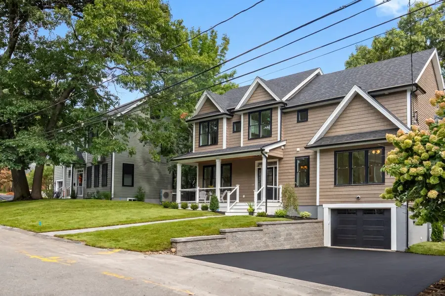 53 Hodge Rd, Arlington, MA 02474 - #3