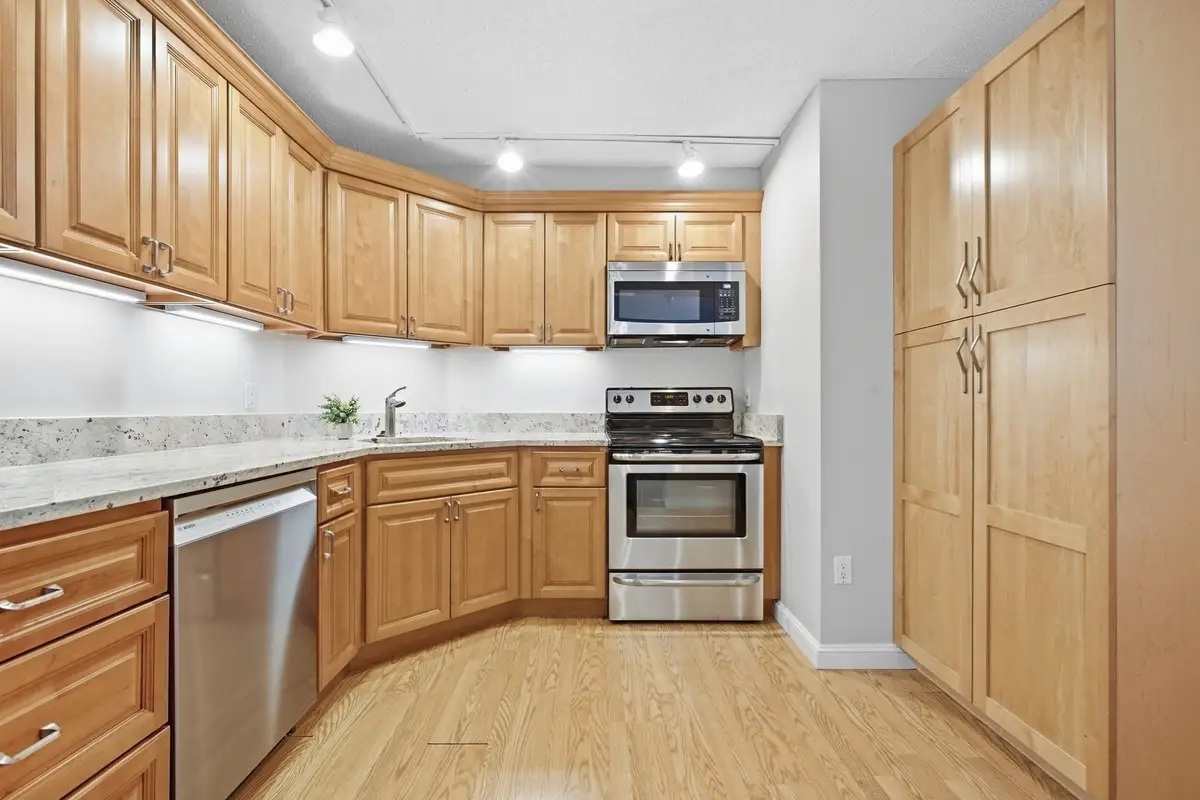 151 Coolidge Ave #712, Watertown, MA 02472 - #1