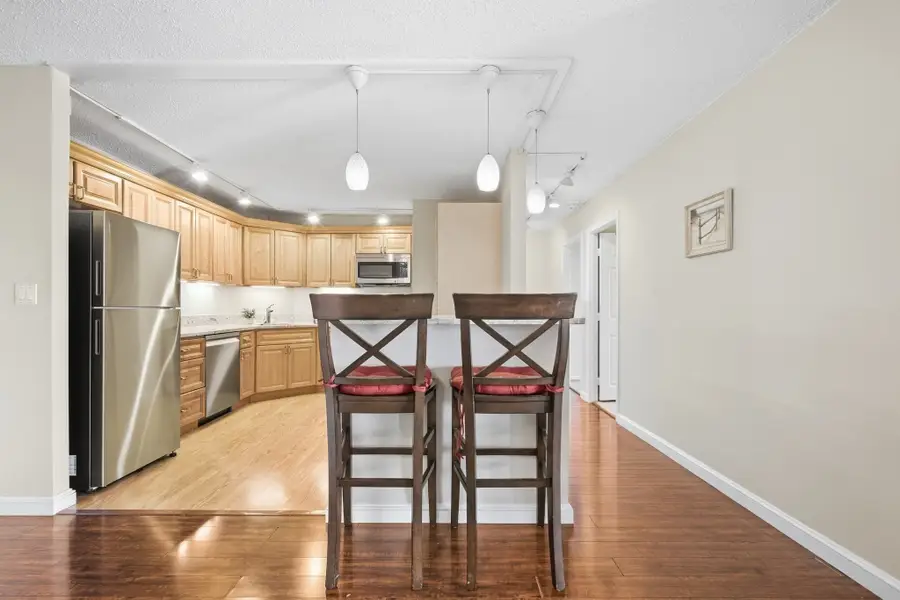 151 Coolidge Ave #712, Watertown, MA 02472 - #2