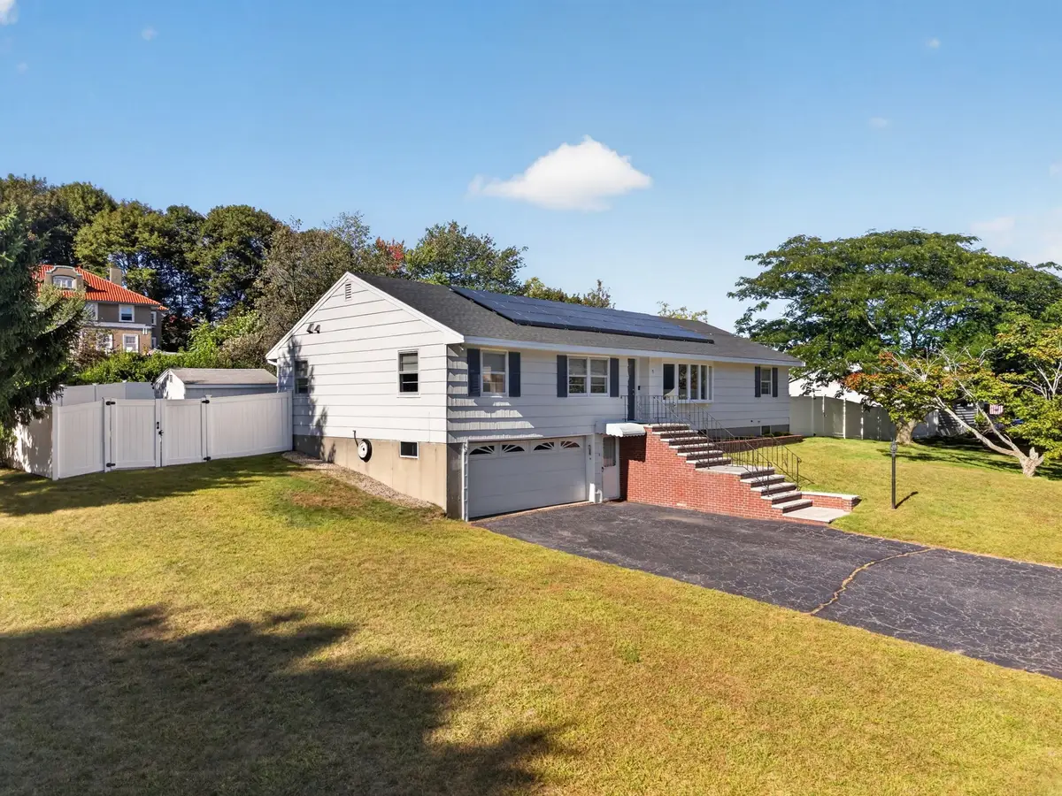 11 Powder Hill Rd, Methuen, MA 01844 - #1