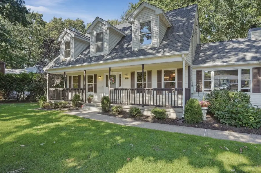 690 Converse Street, Longmeadow, MA 01106 - #2