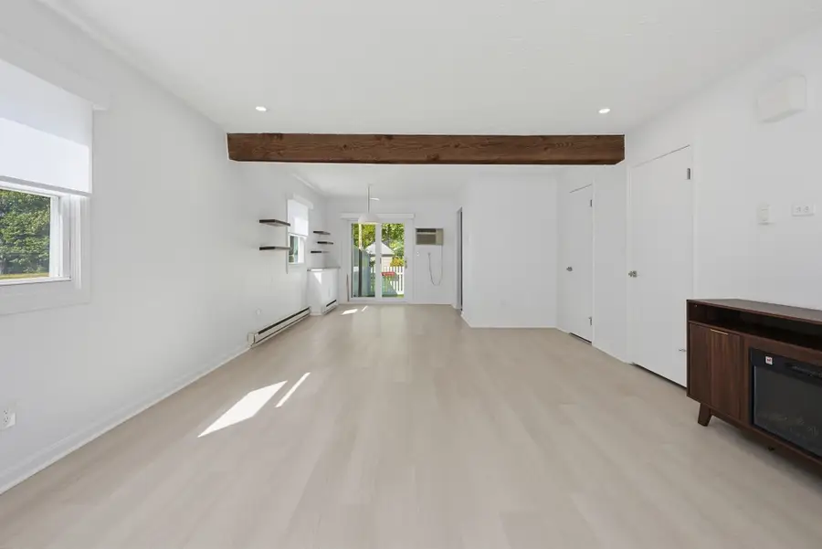 371 Lancaster St #1, West Boylston, MA 01583 - #2