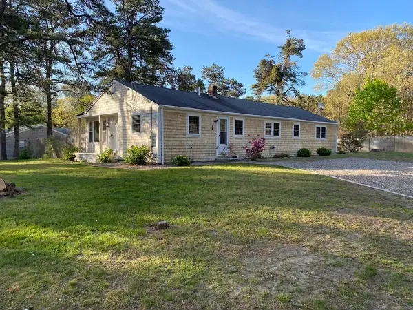 14 Andersen Ave, Sandwich, MA 02537