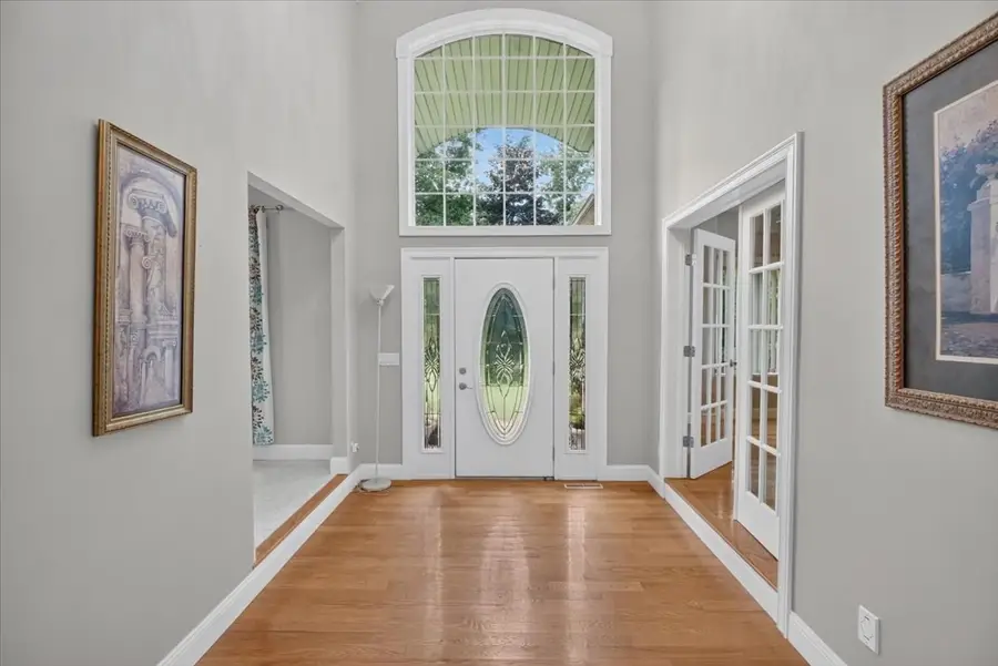 31 Hillcrest Cir, Westfield, MA 01085 - #3