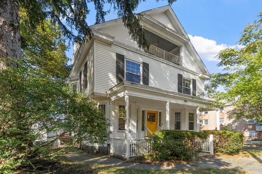 305 Nesmith St, Lowell, MA 01852 - #3