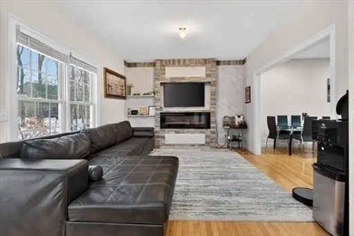 1 Knowlton Circle #1, Upton, MA 01568 - #2