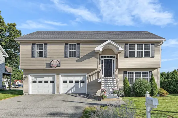 6 Greenhalge St, Worcester, MA 01604