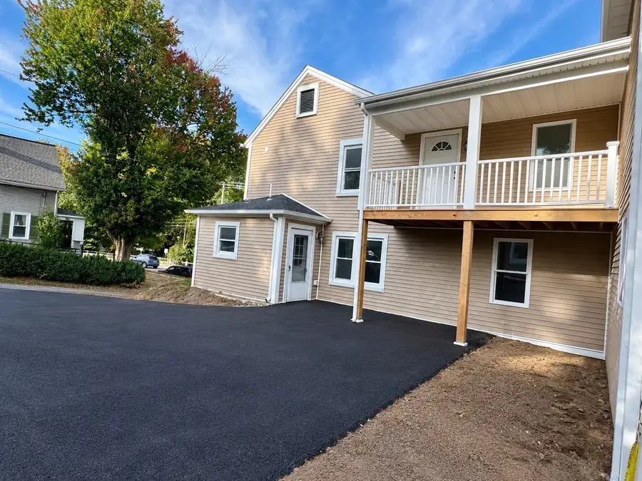 346 Hilldale Ave, Haverhill, MA 01832 - #3