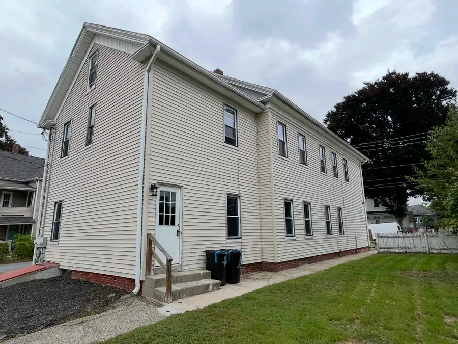 408 School Street, Webster, MA 01570 - #3