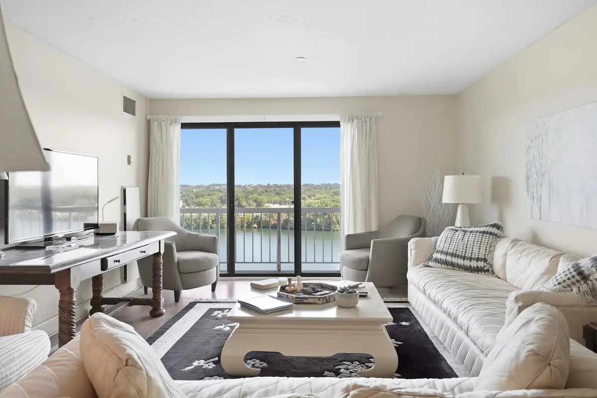 65 Lake Ave #824, Worcester, MA 01604 - #1