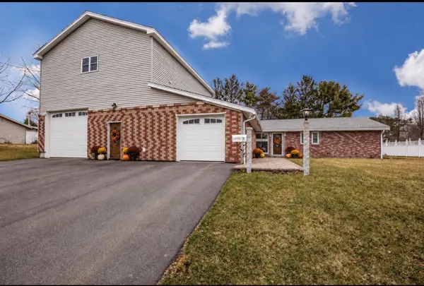 7 Lisa Road, Peabody, MA 01960