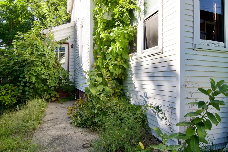 193 Sheridan St, Chicopee, MA 01013 - #2