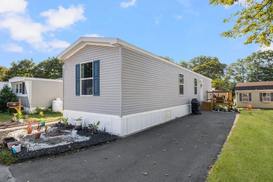 460 Collins #25, Attleboro, MA 02703 - #2