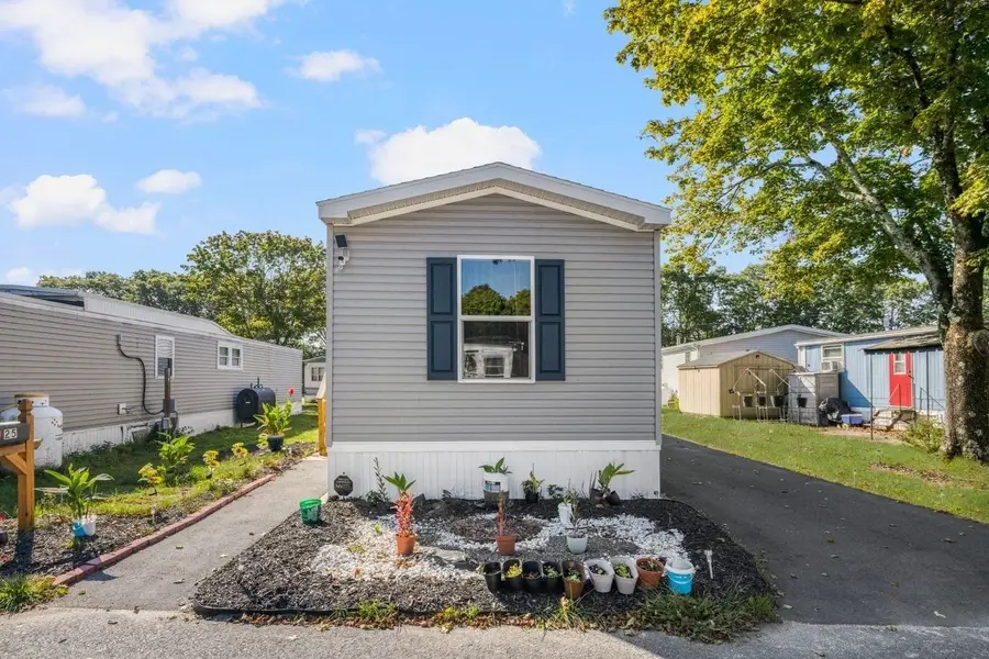 460 Collins #25, Attleboro, MA 02703 - #3