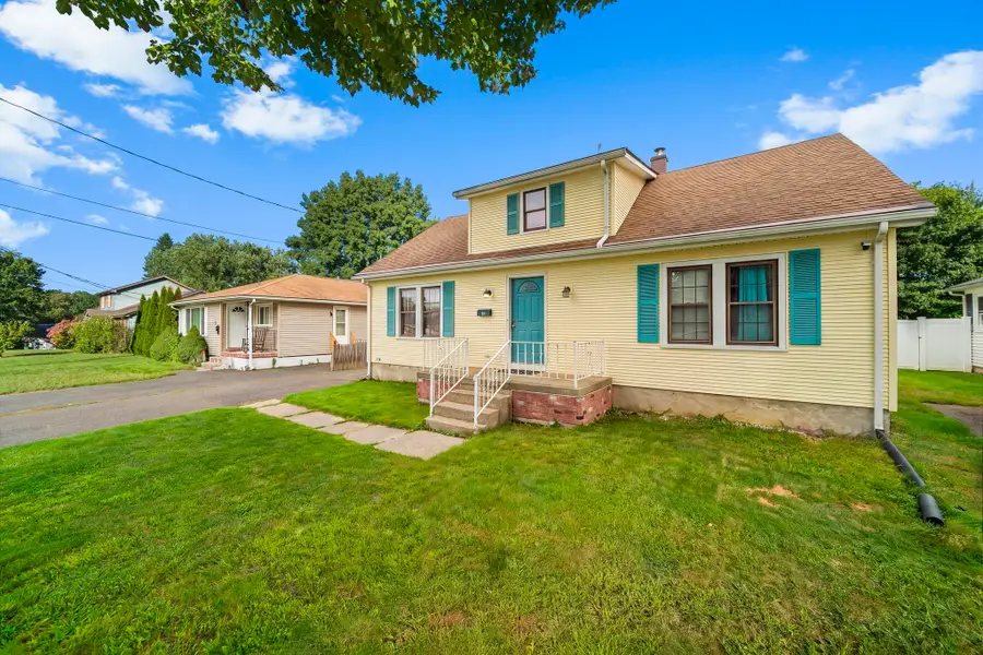 57 Ruskin St, Chicopee, MA 01020 - #2