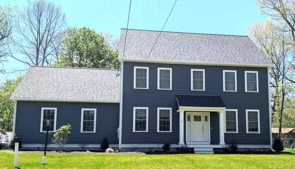 12 Woodruff Rd, Clinton, MA 01510