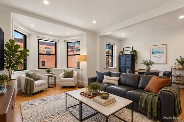 45 Saint Botolph Street #204, Boston, MA 02116