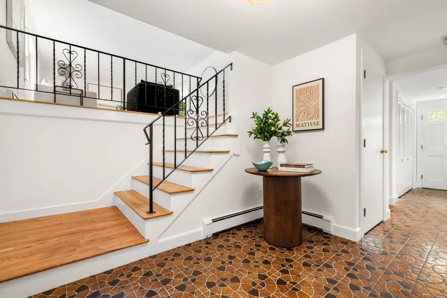 43 Meredith Circle, Needham, MA 02492 - #2