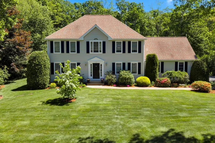 14 Old Towne Way, Sturbridge, MA 01518 - #2