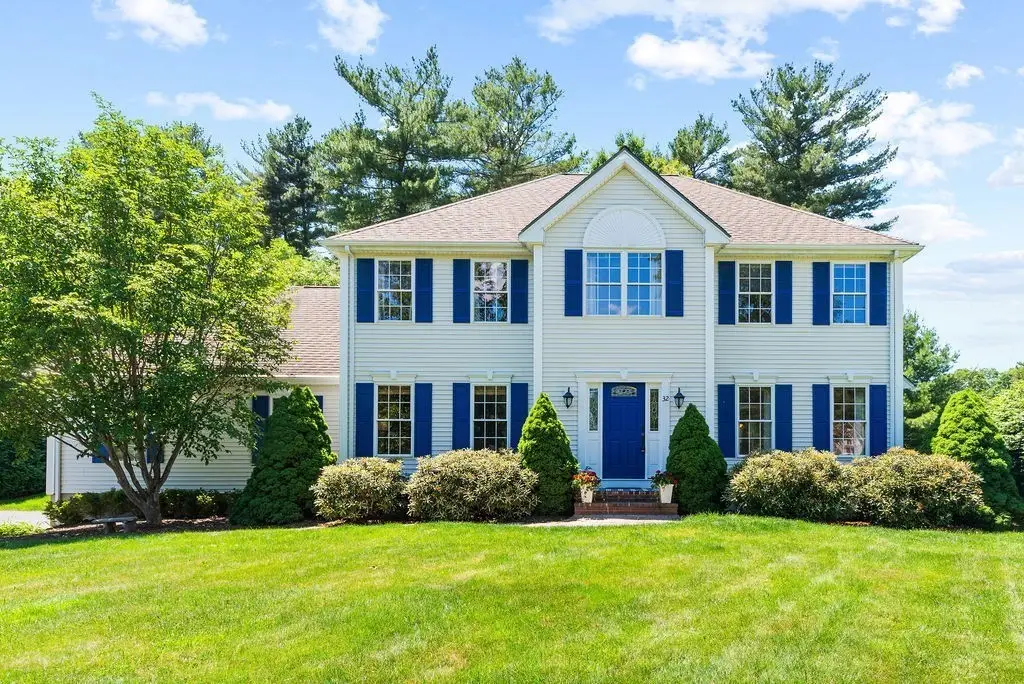 32 Cinnamon Cir, Easton, MA 02334 - #1