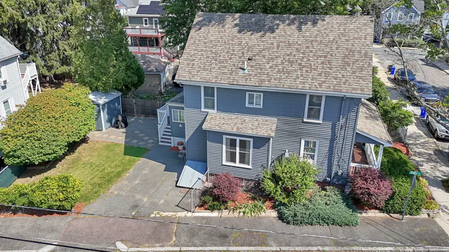 32 Dodge St, Malden, MA 02148 - #3