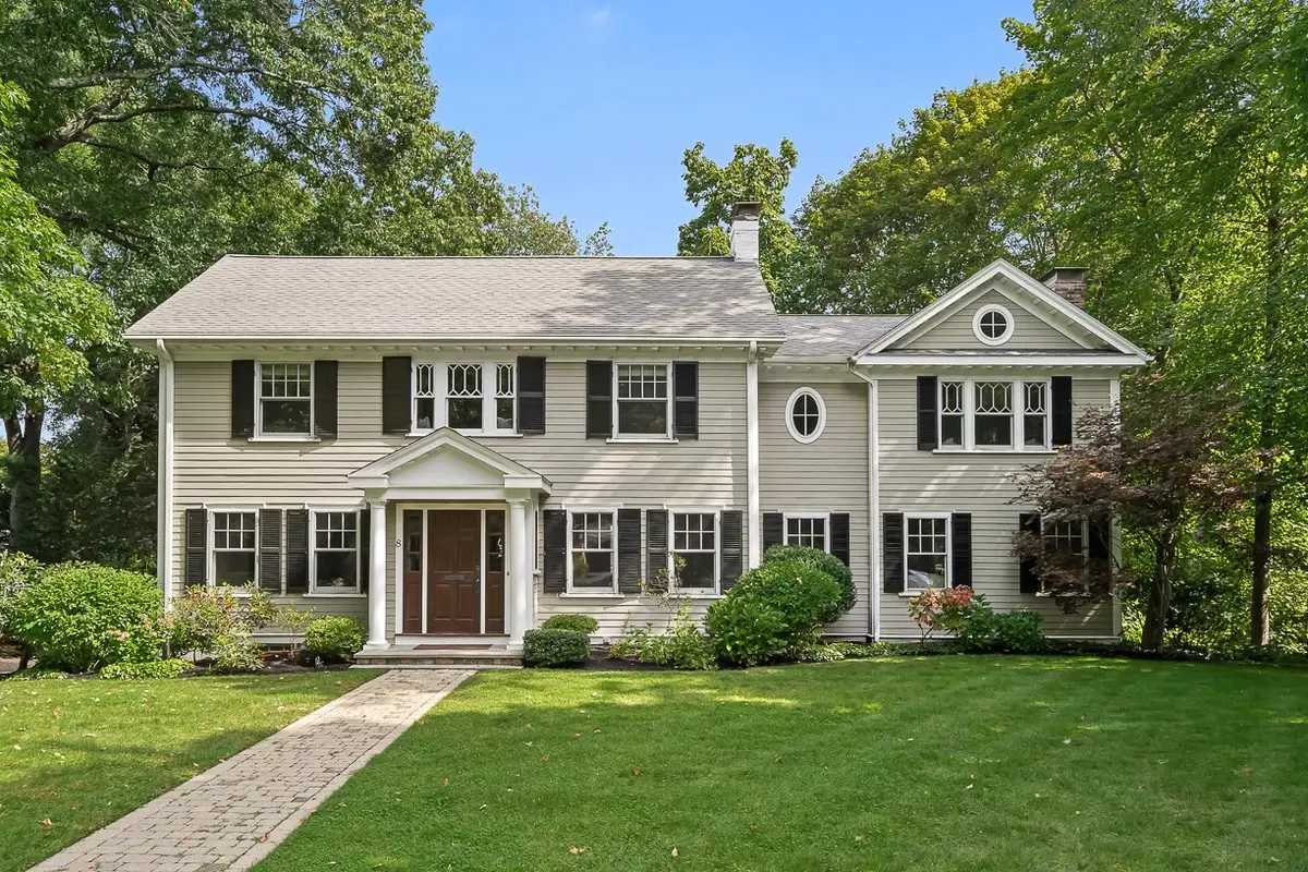 8 Tennyson Rd, Wellesley, MA 02481 - #1