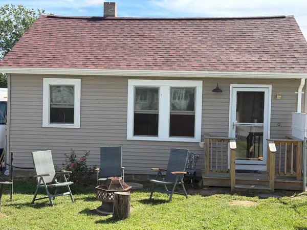 107 Bluff Ave, Swansea, MA 02777