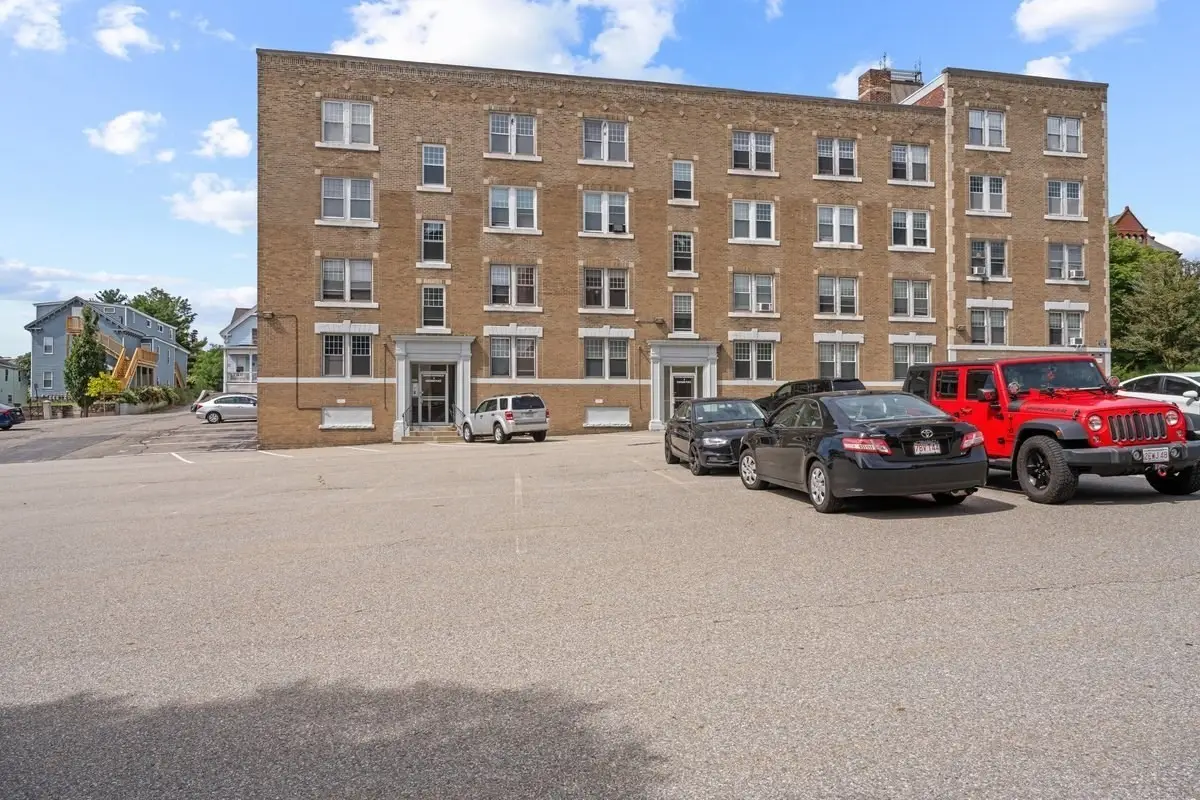 6 Chatham Pl #8, Worcester, MA 01609 - #1