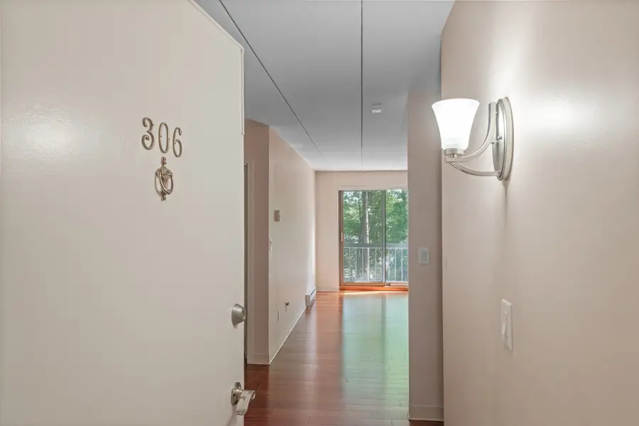 65 Commons Dr #306, Shrewsbury, MA 01545 - #2