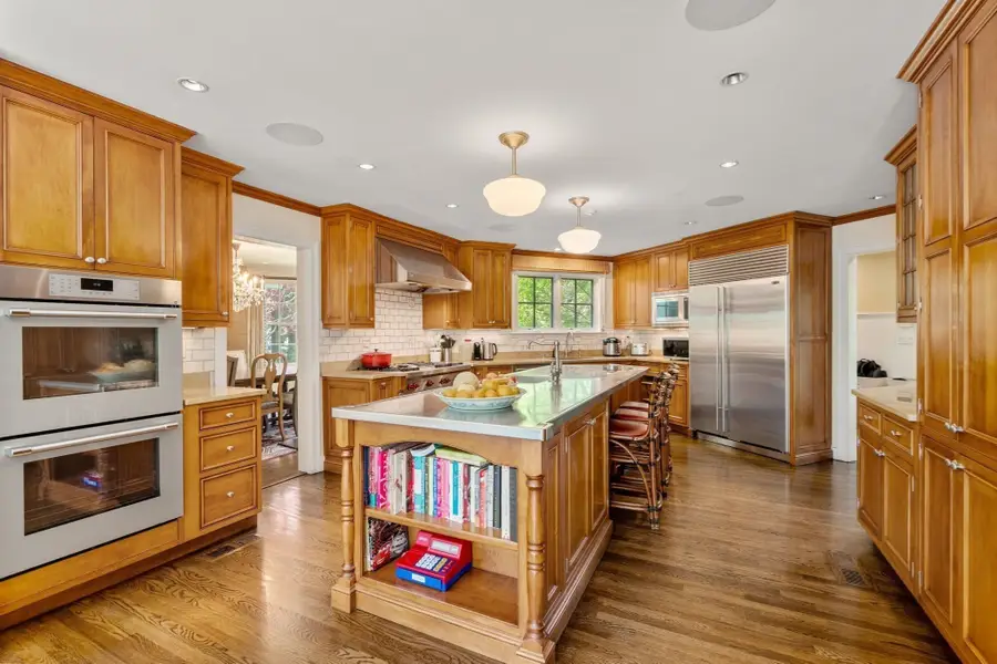 90 Suffolk Rd, Newton, MA 02467 - #3