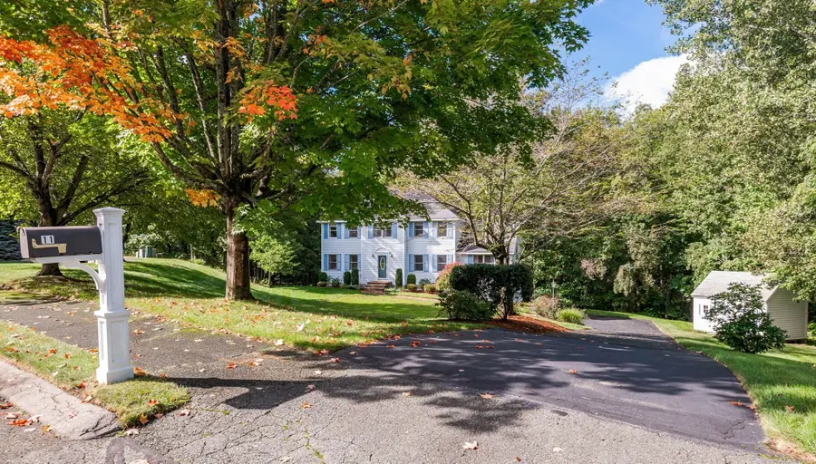 11 Currier Rd, Middleton, MA 01949 - #3