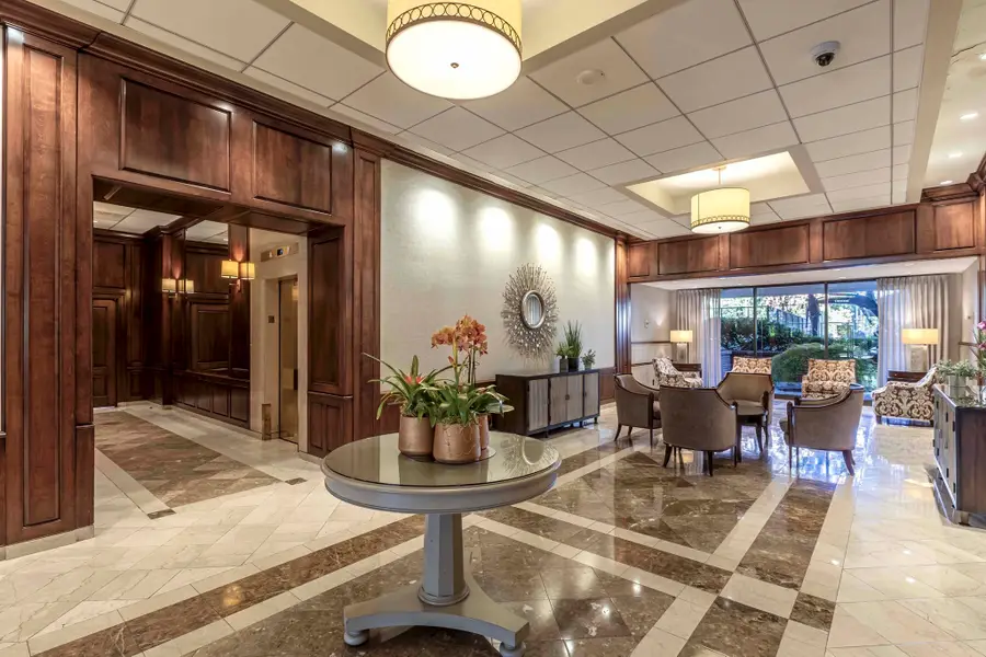 9 Hawthorne Place #7G, Boston, MA 02114 - #3