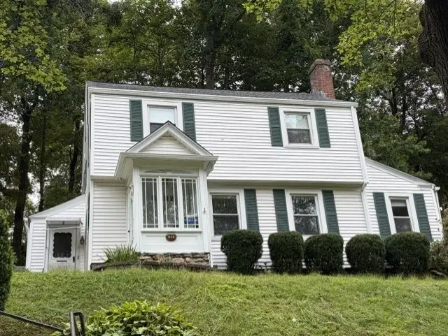 34 Saint Elmo Road, Worcester, MA 01602 - #2