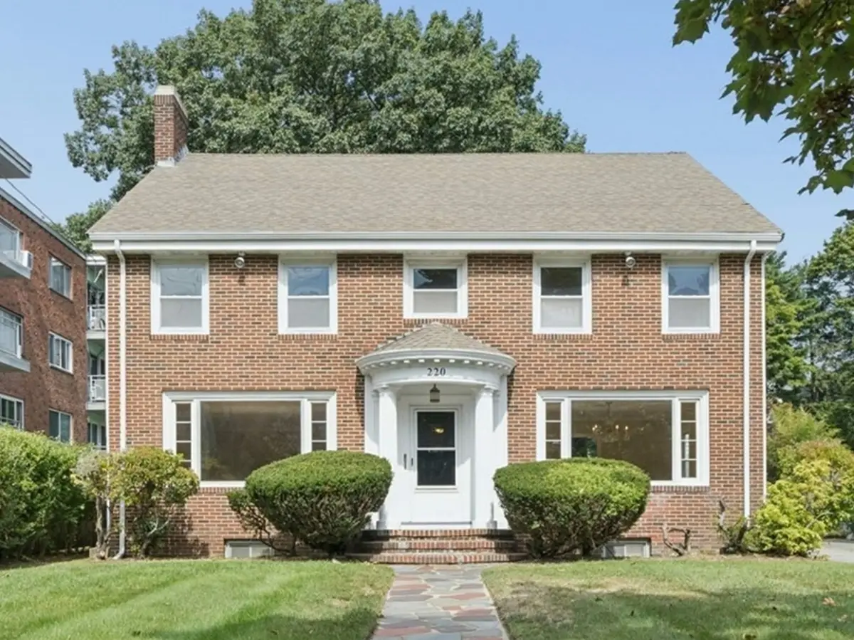 220 Mountain Ave, Malden, MA 02148 - #1