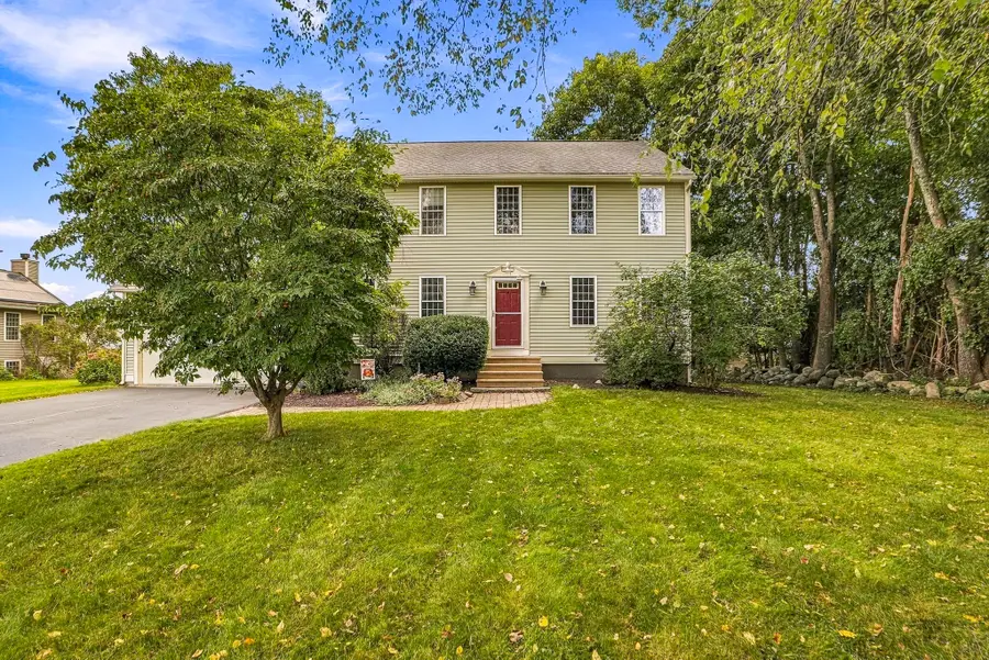 21 Lyons Rd, Dudley, MA 01571 - #2