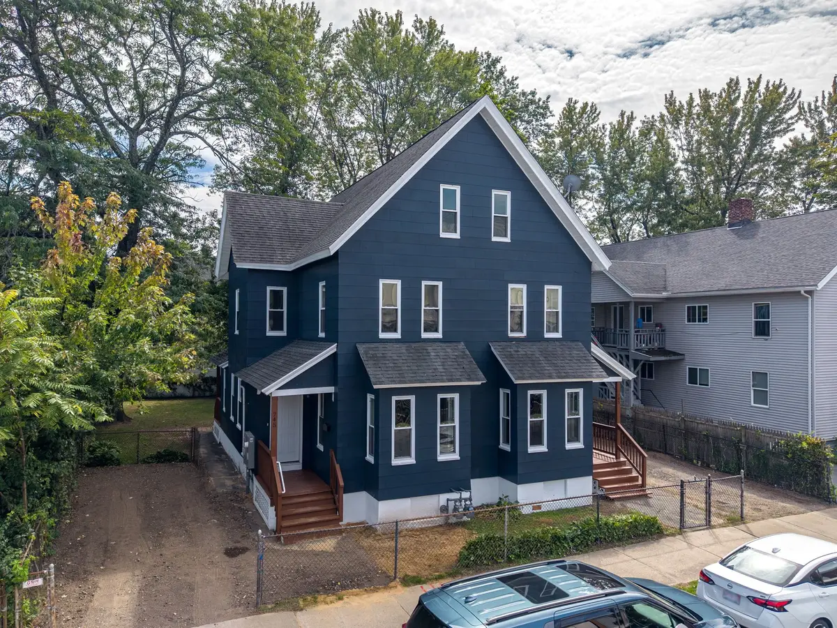 741-745 Union St, Springfield, MA 01109 - #1