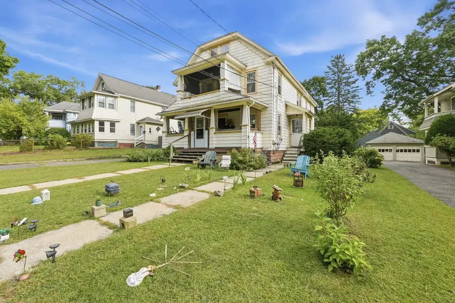 21 - 23 Olmsted Dr, Springfield, MA 01108 - #3