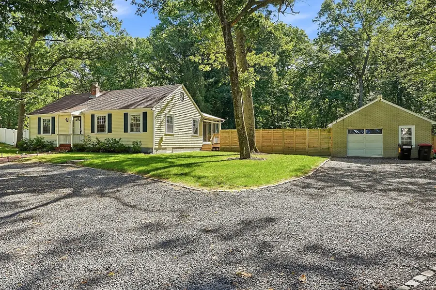 547 Tremont St, Rehoboth, MA 02769 - #2
