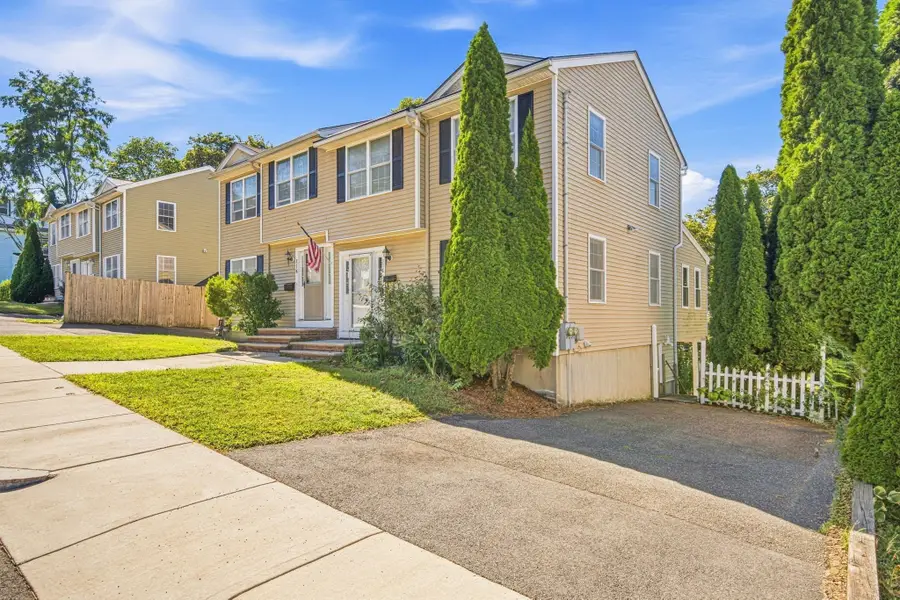 118 Granville Ave #118, Malden, MA 02148 - #3