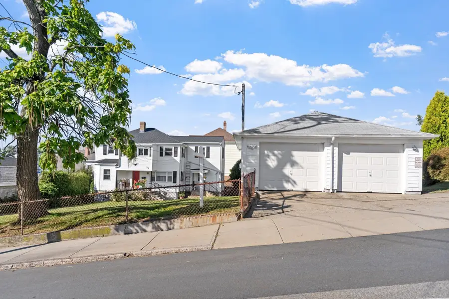 30 Harvard, Fall River, MA 02720 - #3