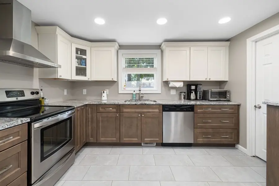 14 Sibley, Attleboro, MA 02703 - #3
