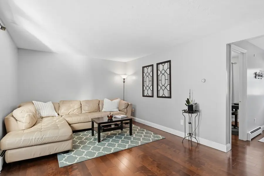 106 Northridge Rd, Westfield, MA 01085 - #3