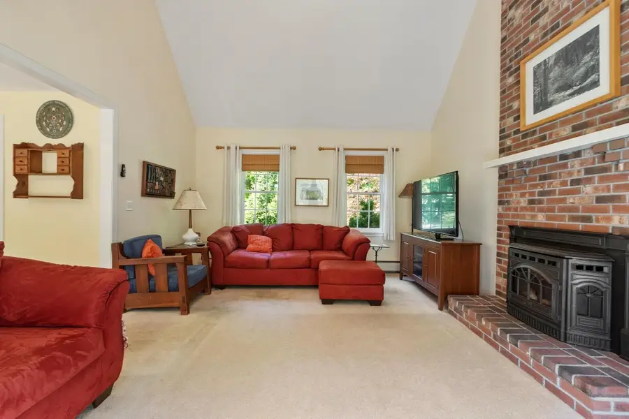 144 N Row Rd, Sterling, MA 01564 - #3