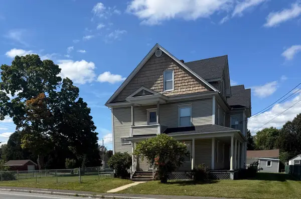 418 Chicopee St, Chicopee, MA 01013