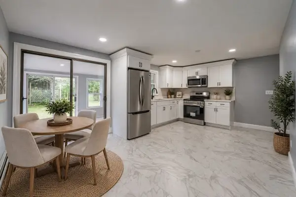 12 Melrose Ave, Dartmouth, MA 02747