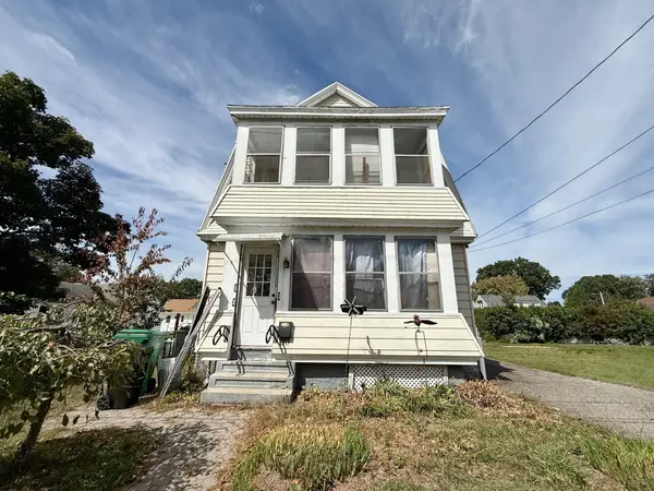 30 Dalton Ave, Chicopee, MA 01020