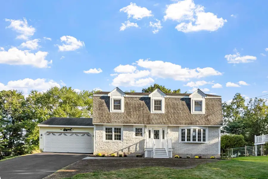 41 Riverview Ave, Methuen, MA 01844 - #2