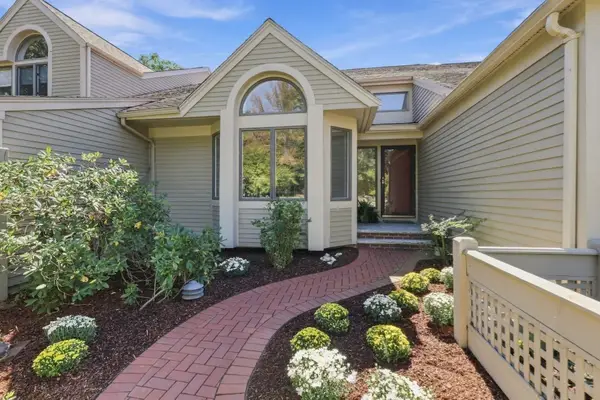 7 Wainwright Rd. #47, Winchester, MA 01890