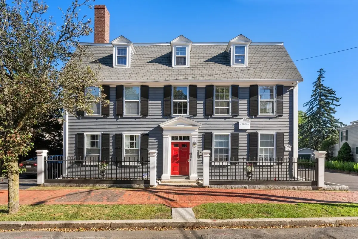 393 Essex St, Salem, MA 01970 - #1